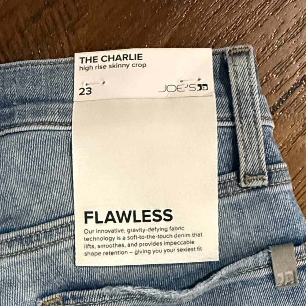 Joe's Jeans Women's Skinny Denim in Medium Blue - Picture 4 of 5